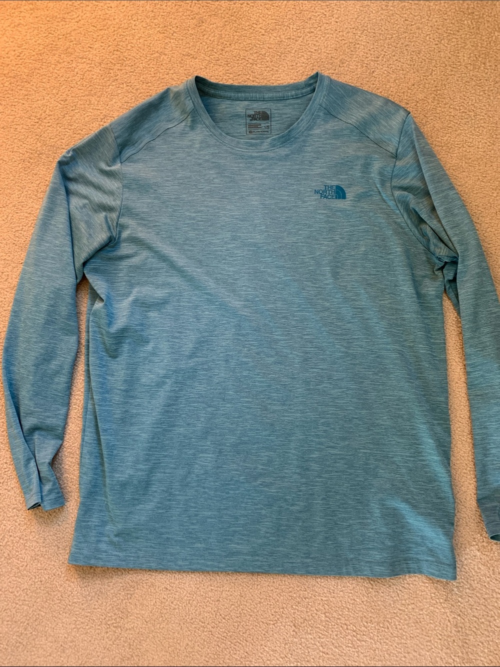 The North Face Men's Long-Sleeve Crew - Heather Light Blue